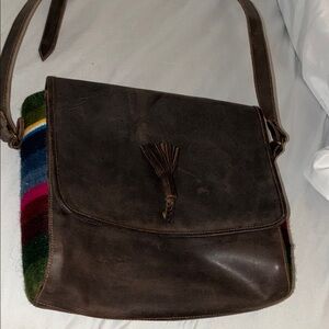 The White Yak Brown Leather Messenger Bag with Multicolor Stripes